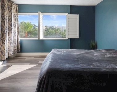 401 150th Avenue - Photo Thumbnail 25