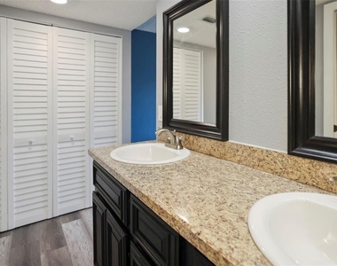 401 150th Avenue - Photo Thumbnail 21