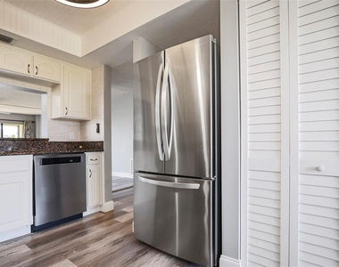401 150th Avenue - Photo Thumbnail 11