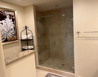 11 Baymont Street - Photo Thumbnail 13