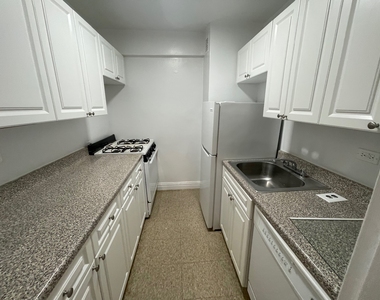67-15 102nd Street - Photo Thumbnail 2