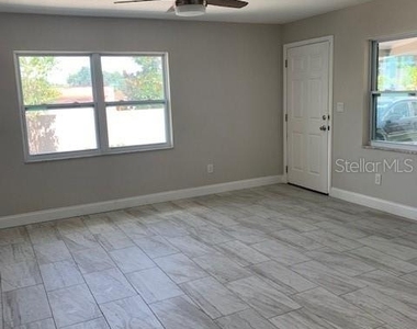21 W Grant Street - Photo Thumbnail 2