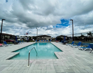 25100 Sandhill Boulevard - Photo Thumbnail 17