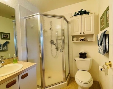 25100 Sandhill Boulevard - Photo Thumbnail 13