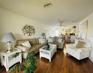 25100 Sandhill Boulevard - Photo Thumbnail 4