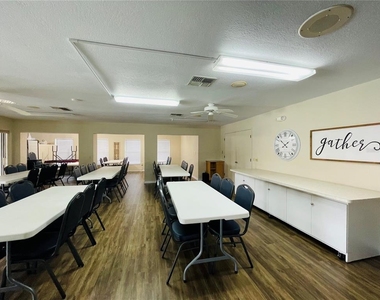 25100 Sandhill Boulevard - Photo Thumbnail 18