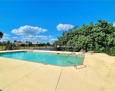 1640 Atares Drive - Photo Thumbnail 24