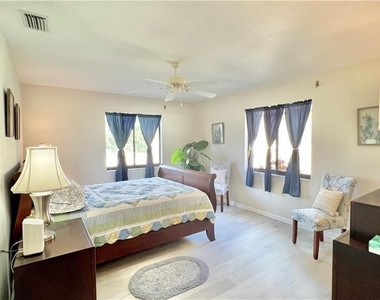 1640 Atares Drive - Photo Thumbnail 13