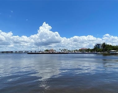 1600 1st Avenue W - Photo Thumbnail 7