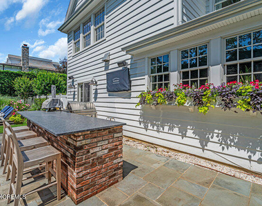 12 Red Oak Drive - Photo Thumbnail 12