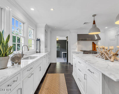 12 Red Oak Drive - Photo Thumbnail 25