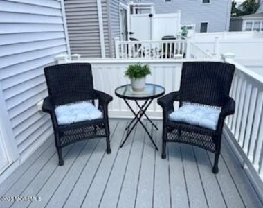 2105 Grand Central Avenue - Photo Thumbnail 28