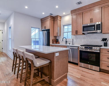 22 Atlantic Avenue - Photo Thumbnail 4