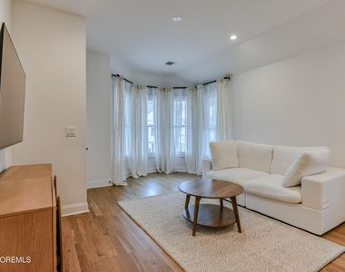22 Atlantic Avenue - Photo Thumbnail 11