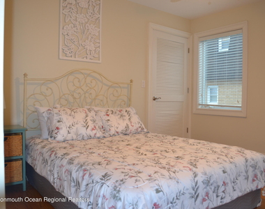 233 12th Avenue - Photo Thumbnail 13