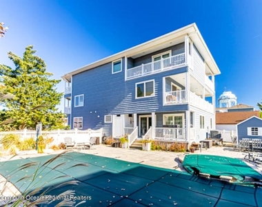 233 12th Avenue - Photo Thumbnail 50