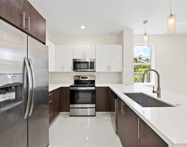 1434 Sw 4th Avenue - Photo Thumbnail 3