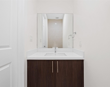 1430 Sw 4th Avenue - Photo Thumbnail 24