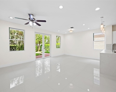 1430 Sw 4th Avenue - Photo Thumbnail 20