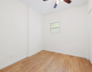 1430 Sw 4th Avenue - Photo Thumbnail 9