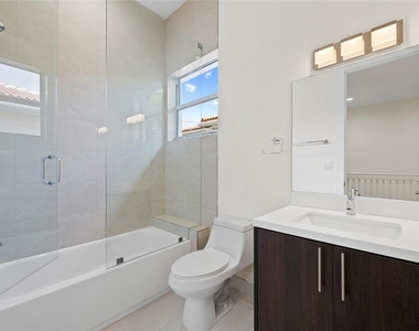 1430 Sw 4th Avenue - Photo Thumbnail 11