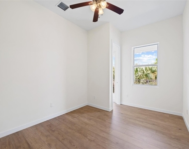 1430 Sw 4th Avenue - Photo Thumbnail 16