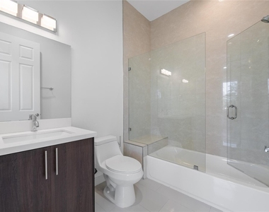 1428 Sw 4th Avenue - Photo Thumbnail 6