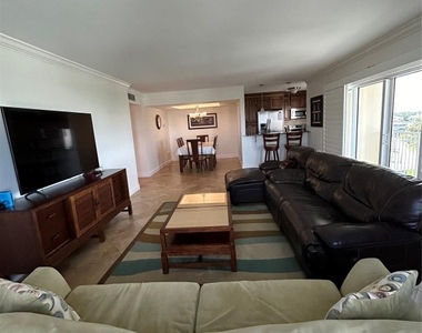 1200 Hibiscus Avenue - Photo Thumbnail 30