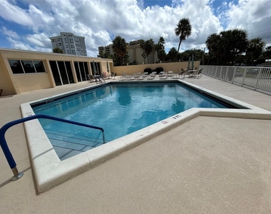 1200 Hibiscus Avenue - Photo Thumbnail 33