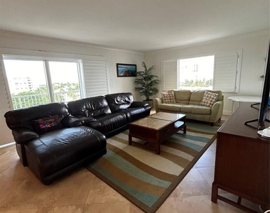 1200 Hibiscus Avenue - Photo Thumbnail 15