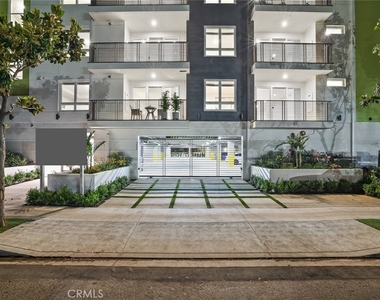 5820 La Mirada Avenue - Photo Thumbnail 18