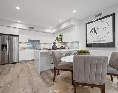 5820 La Mirada Avenue - Photo Thumbnail 30