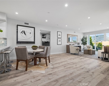 5820 La Mirada Avenue - Photo Thumbnail 28