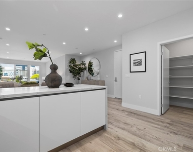 5820 La Mirada Avenue - Photo Thumbnail 36