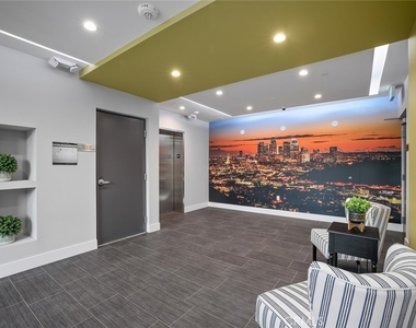 5820 La Mirada Avenue - Photo Thumbnail 50