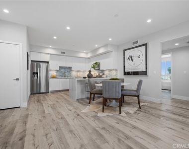 5820 La Mirada Avenue - Photo Thumbnail 26