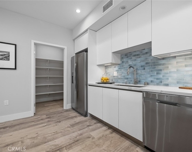 5820 La Mirada Avenue - Photo Thumbnail 35