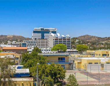 5820 La Mirada Avenue - Photo Thumbnail 42