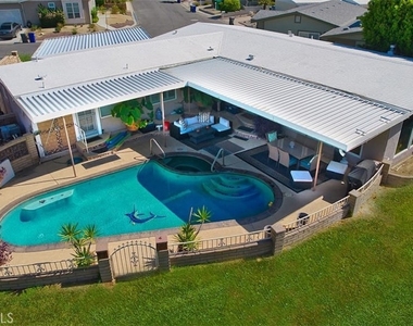 38250 Azalea Drive - Photo Thumbnail 6