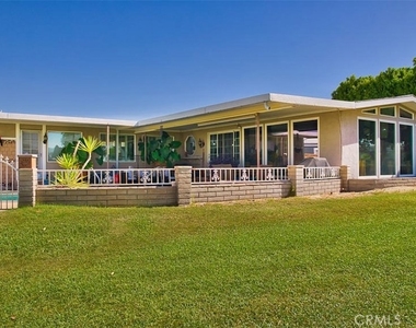 38250 Azalea Drive - Photo Thumbnail 5