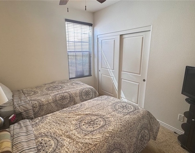 52202 Rosewood - Photo Thumbnail 10