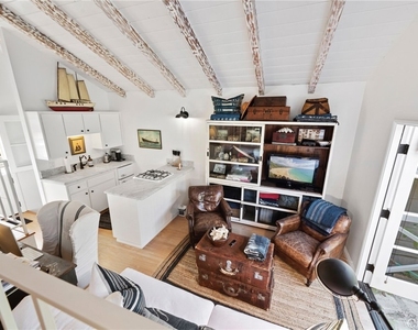 31531 Bluff Drive - Photo Thumbnail 9