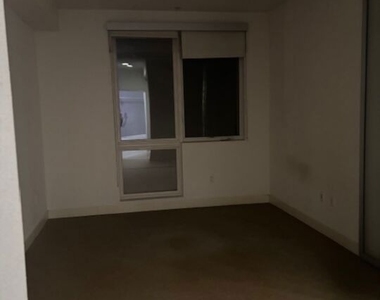 1234 Wilshire Boulevard - Photo Thumbnail 3