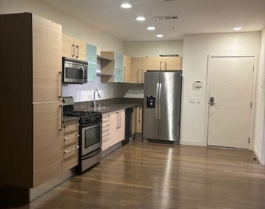 1234 Wilshire Boulevard - Photo Thumbnail 9