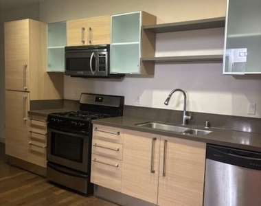 1234 Wilshire Boulevard - Photo Thumbnail 7