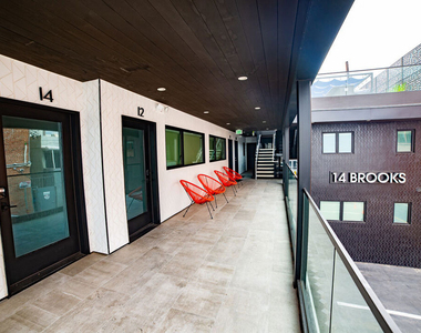 14 Brooks Avenue - Photo Thumbnail 16