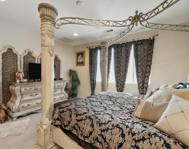 42753 Della Place - Photo Thumbnail 16