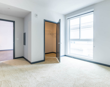 222 S Main St - Photo Thumbnail 12