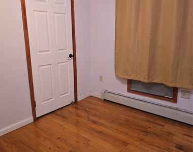 13719 Southgate Street - Photo Thumbnail 11