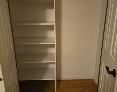 13719 Southgate Street - Photo Thumbnail 9